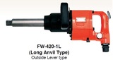 FW-420-1L. Пневмогайковерт прямой удлиненный шпиндель. Момент 900-2500 Нм. Ход 4500 об/мин